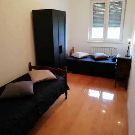 Apartment Apartmet Vintage 4+1 *